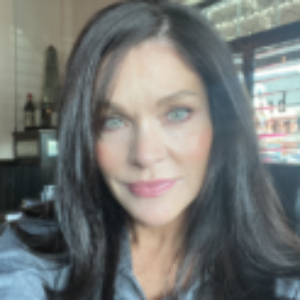 Profile photo of Lara Wynne